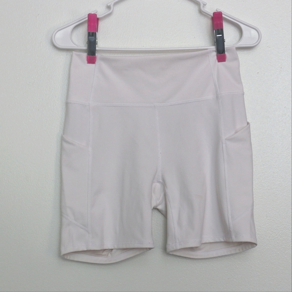 Fabletics Pureluxe bike shorts